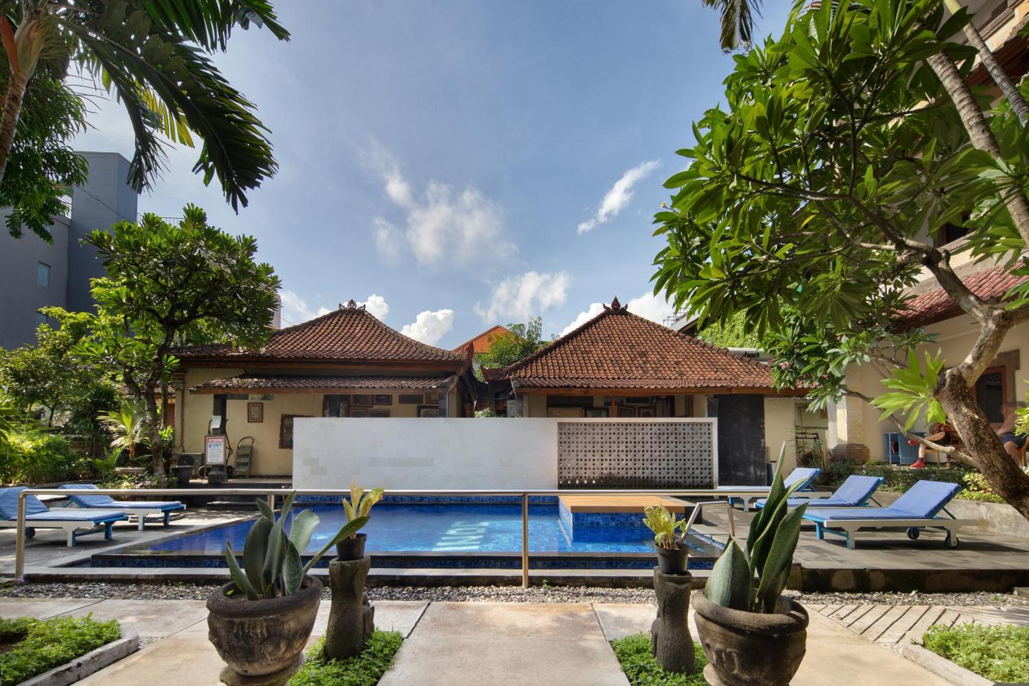 Legian Village Beach Resort - Chse Certified Екстериор снимка